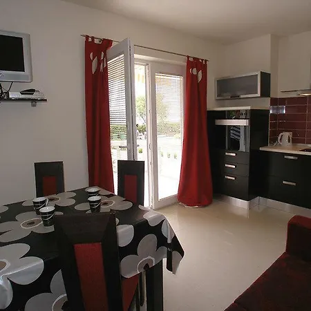 Apartment Lydia Bilan With Swimming Pool On The Beach Apartment *