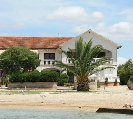 Apartment Lydia Bilan With Swimming Pool On The Beach * Vodice